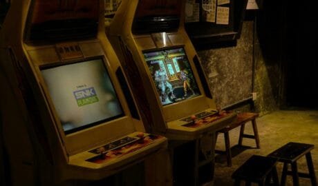 vintage arcade game machines