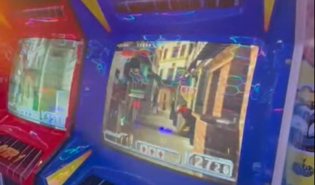 Time Crisis 2 arcade machine